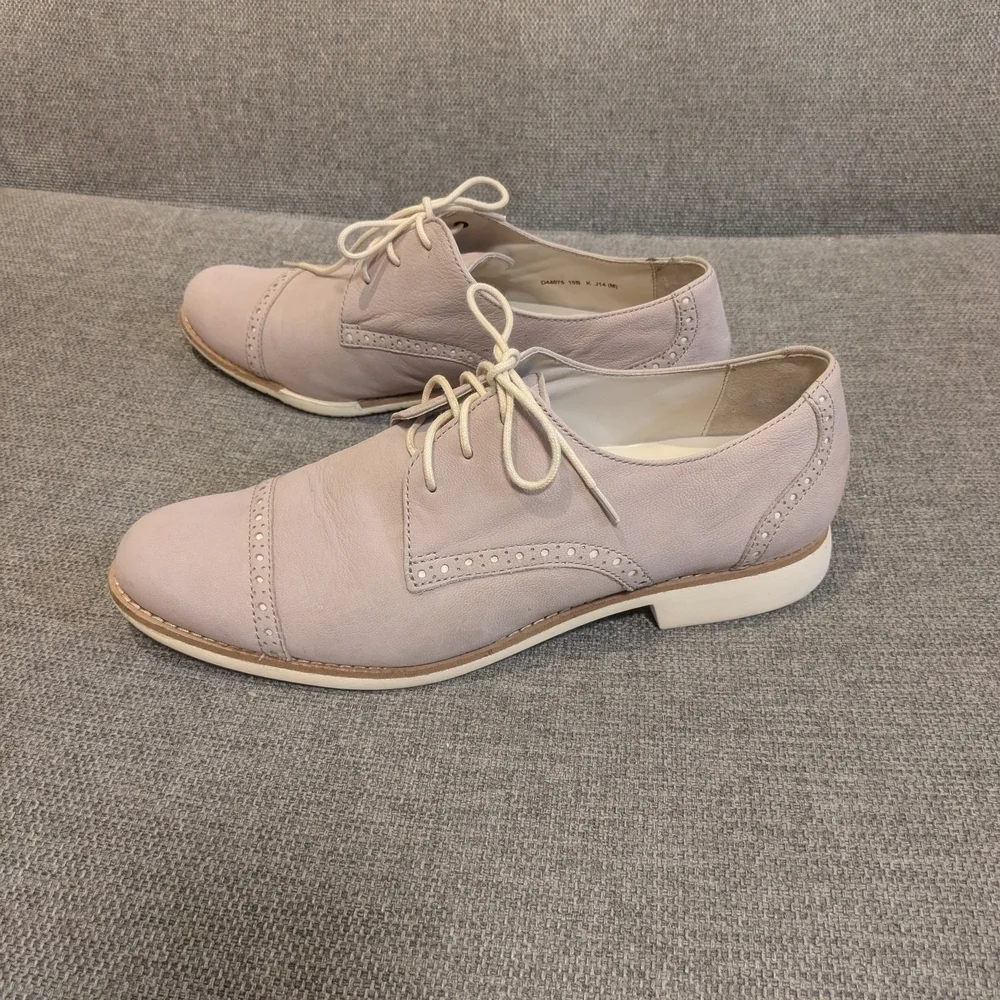 Cole Haan Oxford Shoes with Suede Finish and Lace-Up Design Size 10 - Picture 3 of 13